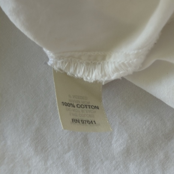 J. Jill White Cotton Button Down Shirt with Iridescent Mother of Pearl Buttons - Picture 7 of 11